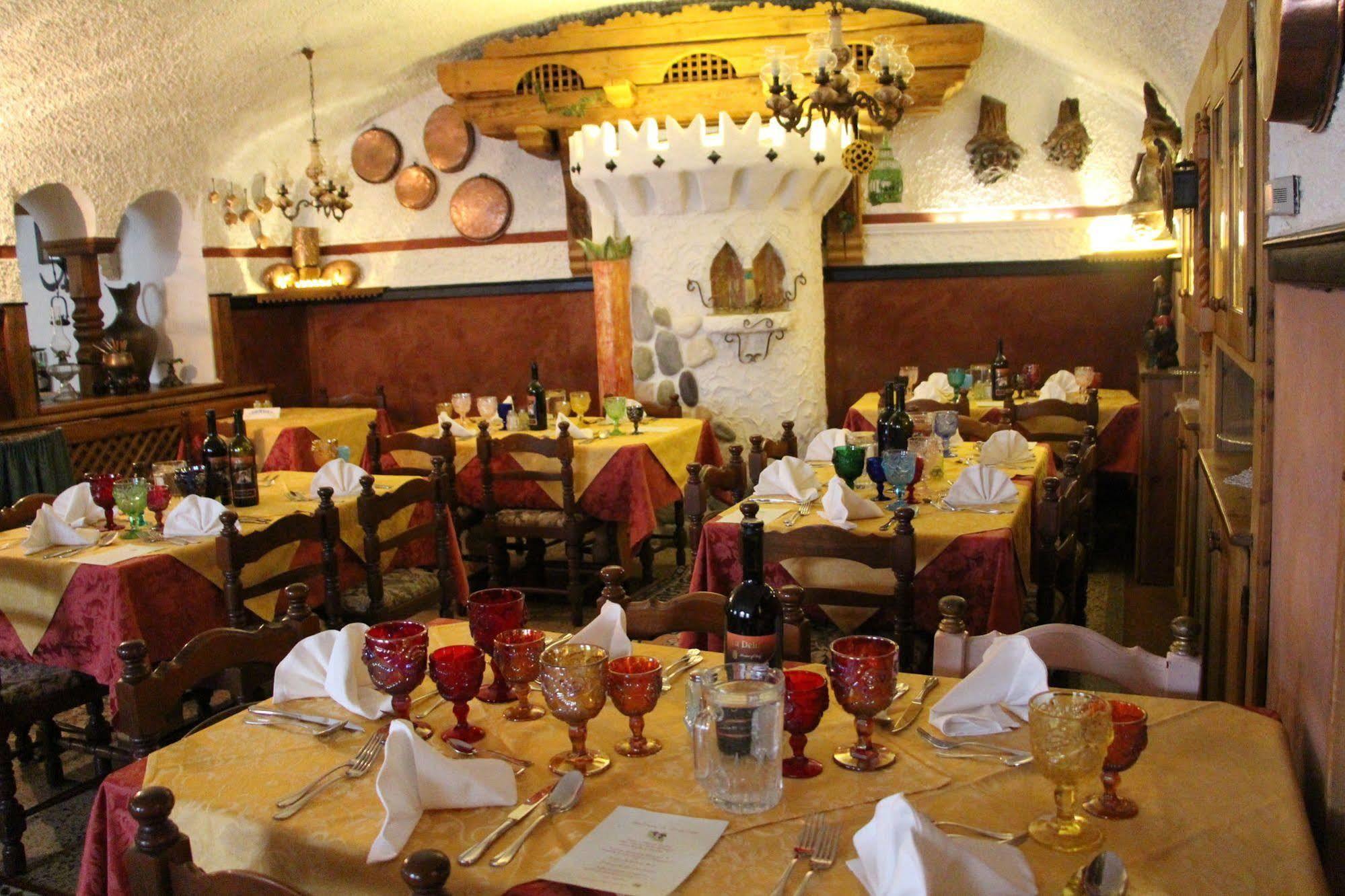 Hotel Ancora Castello-Molina di Fiemme Exteriér fotografie